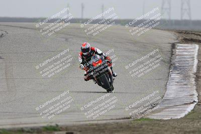 media/Nov-29-2025-TrackDaz (Sat) [[10ae2d9bce]]/A Group/Session 3 (Outside Grapevine)/